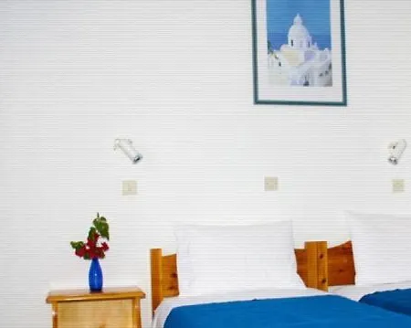 Semprou Perissa (Santorini)