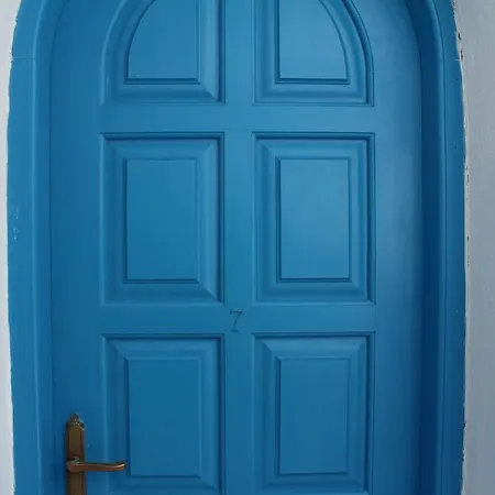 Semprou Perissa (Santorini)