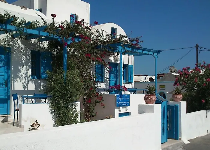 Konukevi Semprou Perissa (Santorini)