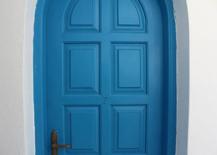 Semprou Perissa (Santorini)