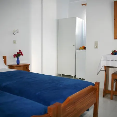 Semprou Penzion Perissa (Santorini)